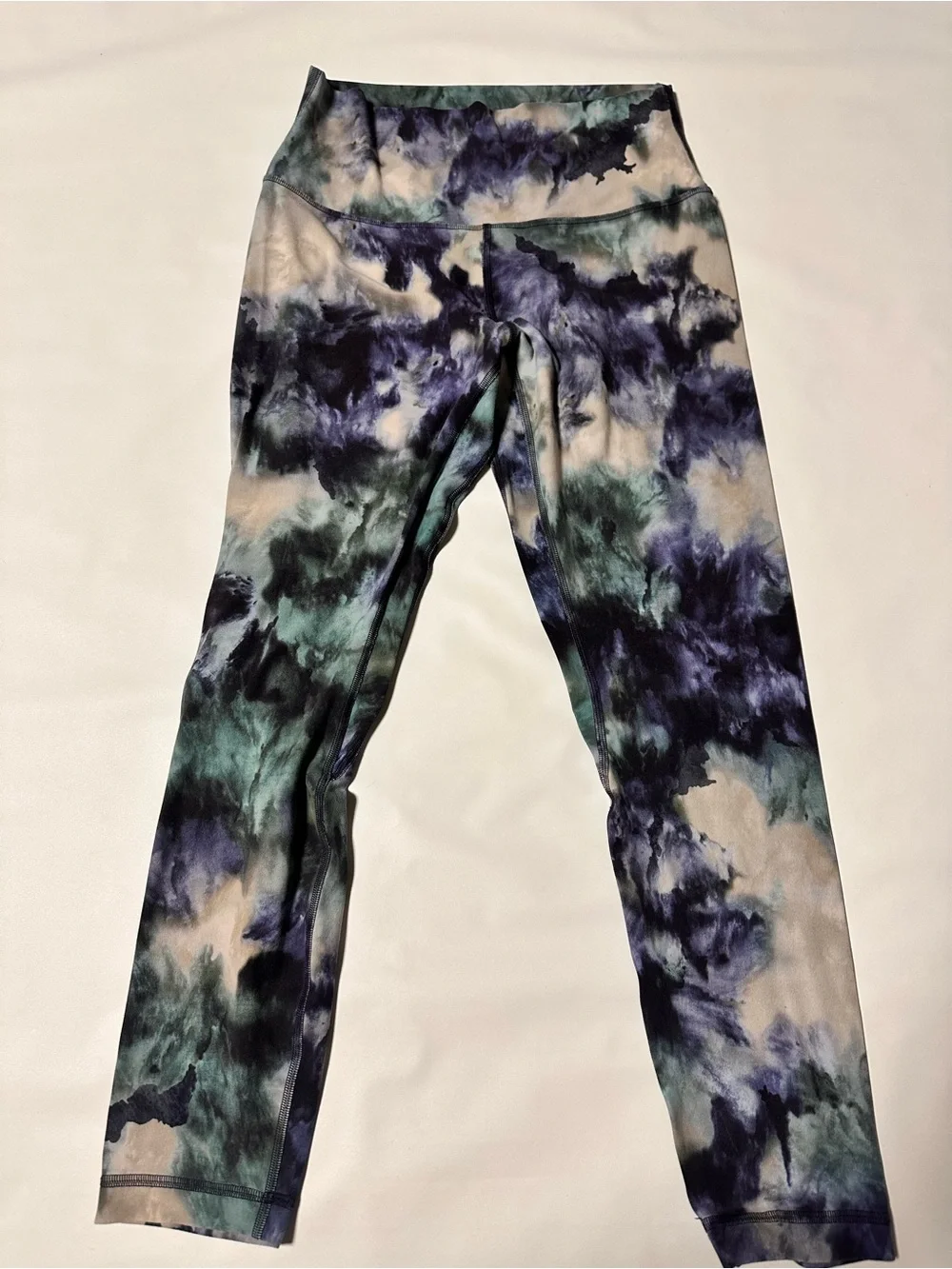 lululemon athletica Tie-Dye Leggings in Blue, Teal & Purple